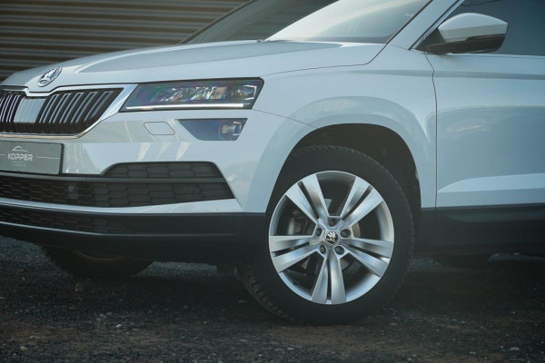 Škoda Karoq 1.5 TSI ACT Style Business / Pano / Trekhaak / Adaptive Cruise