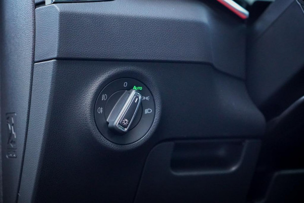 Škoda Karoq 1.5 TSI ACT Style Business / Pano / Trekhaak / Adaptive Cruise