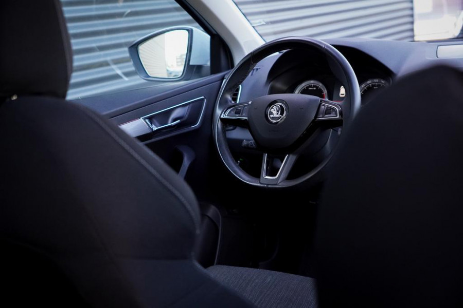 Škoda Karoq 1.5 TSI ACT Style Business / Pano / Trekhaak / Adaptive Cruise