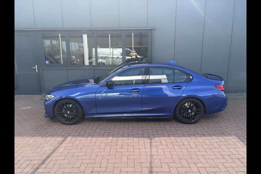 BMW 3-serie 330i M-Sport 260pk Automaat High Exec.Edition SCHUIFDAK/HARMANKARDON/LEDER/360CAMERA/HUD/19INCH