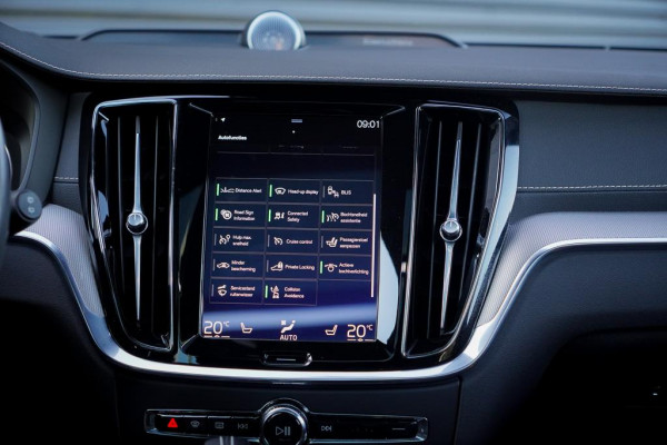 Volvo V60 2.0 T8 Twin Engine AWD Polestar 405 PK / Bowers&Wilkins / HEICO / Pano / Adaptive Cruise / Trekhaak