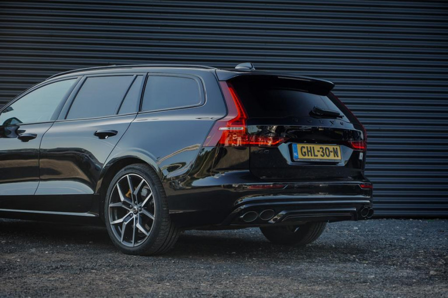 Volvo V60 2.0 T8 Twin Engine AWD Polestar 405 PK / Bowers&Wilkins / HEICO / Pano / Adaptive Cruise / Trekhaak