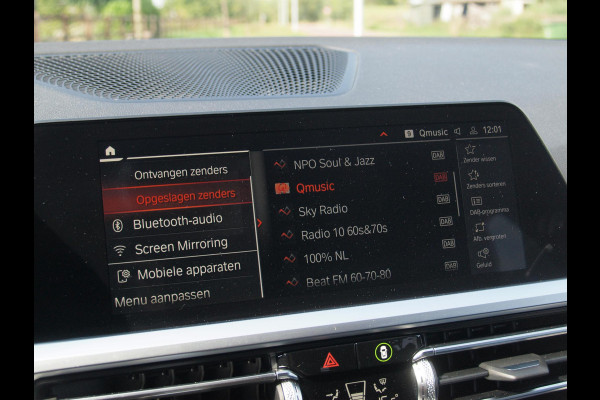 BMW 3 Serie Touring 318i Executive Edition | Apple Carplay | Cruise Control | Sfeerverlichting | Parkeersensoren |