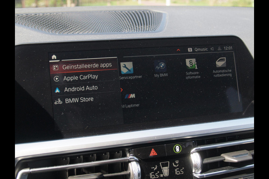 BMW 3 Serie Touring 318i Executive Edition | Apple Carplay | Cruise Control | Sfeerverlichting | Parkeersensoren |