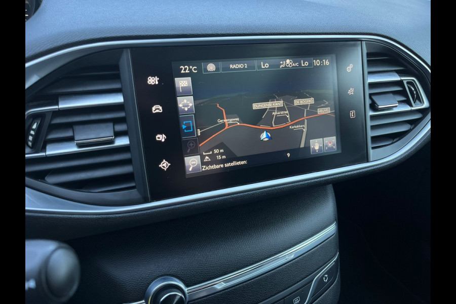 Peugeot 308 SW 1.2 PureTech Blue Executive, Airco, Pano, Bluetooth, Navi, PDC