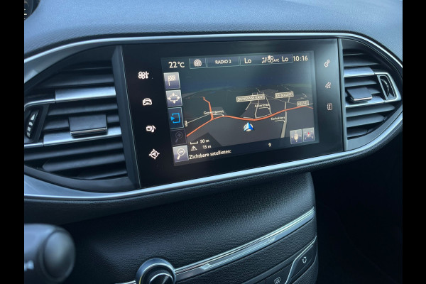 Peugeot 308 SW 1.2 PureTech Blue Executive, Airco, Pano, Bluetooth, Navi, PDC