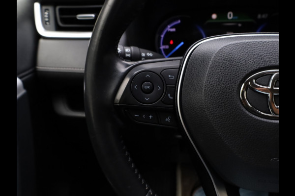 Toyota RAV4 2.5 Hybrid Active | Parkeersensoren | Stoelverwarming | Trekhaak Toyota RAV4 2.5 Hybrid Active | Parkeersensoren | Stoelverwarming | Trekhaak