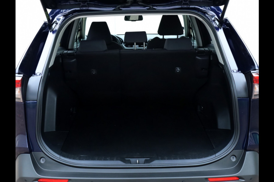 Toyota RAV4 2.5 Hybrid Active | Parkeersensoren | Stoelverwarming | Trekhaak Toyota RAV4 2.5 Hybrid Active | Parkeersensoren | Stoelverwarming | Trekhaak