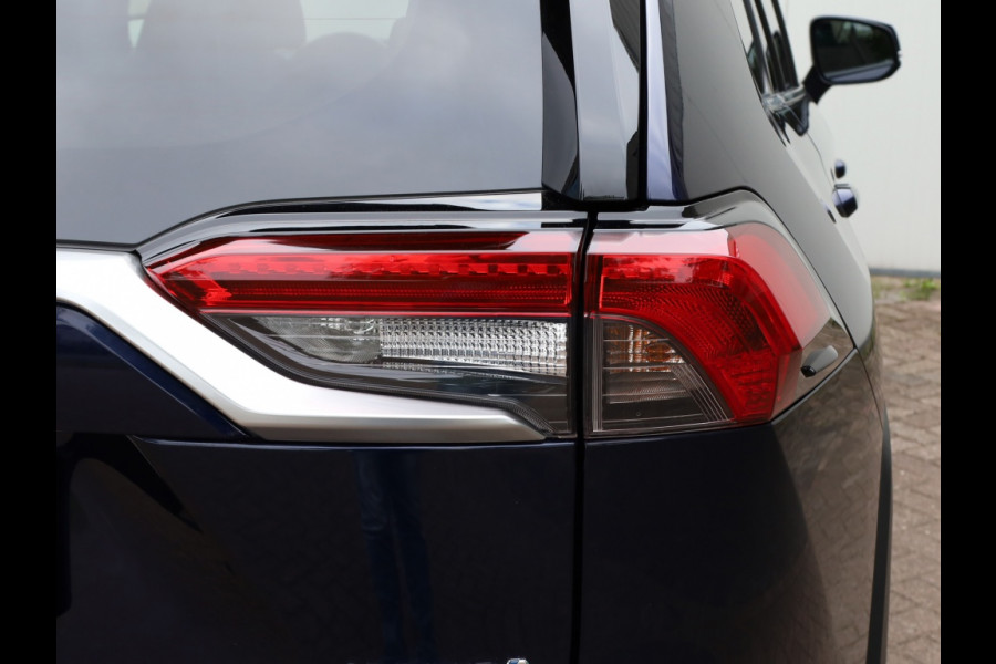 Toyota RAV4 2.5 Hybrid Active | Parkeersensoren | Stoelverwarming | Trekhaak Toyota RAV4 2.5 Hybrid Active | Parkeersensoren | Stoelverwarming | Trekhaak