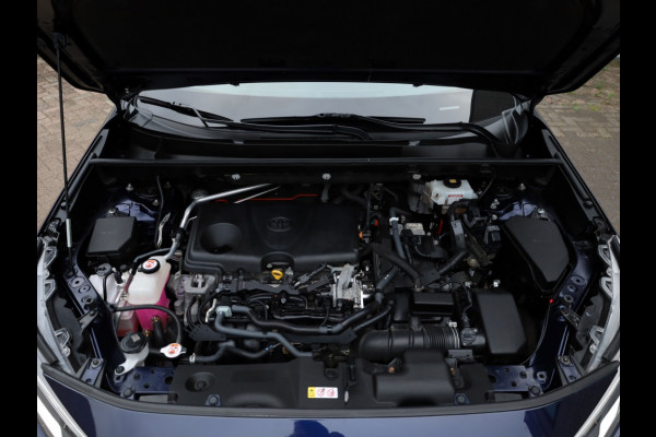 Toyota RAV4 2.5 Hybrid Active | Parkeersensoren | Stoelverwarming | Trekhaak Toyota RAV4 2.5 Hybrid Active | Parkeersensoren | Stoelverwarming | Trekhaak
