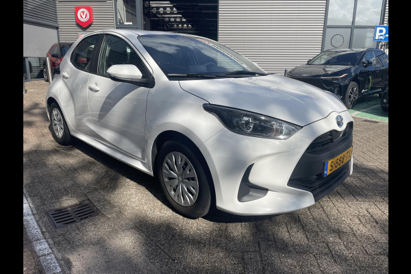 Toyota Yaris 1.5 Hybrid Active | Apple Carplay & Android Auto | Parkeersensoren | Adap.Cruise Control | Dealer onderhouden | 1e eigenaar