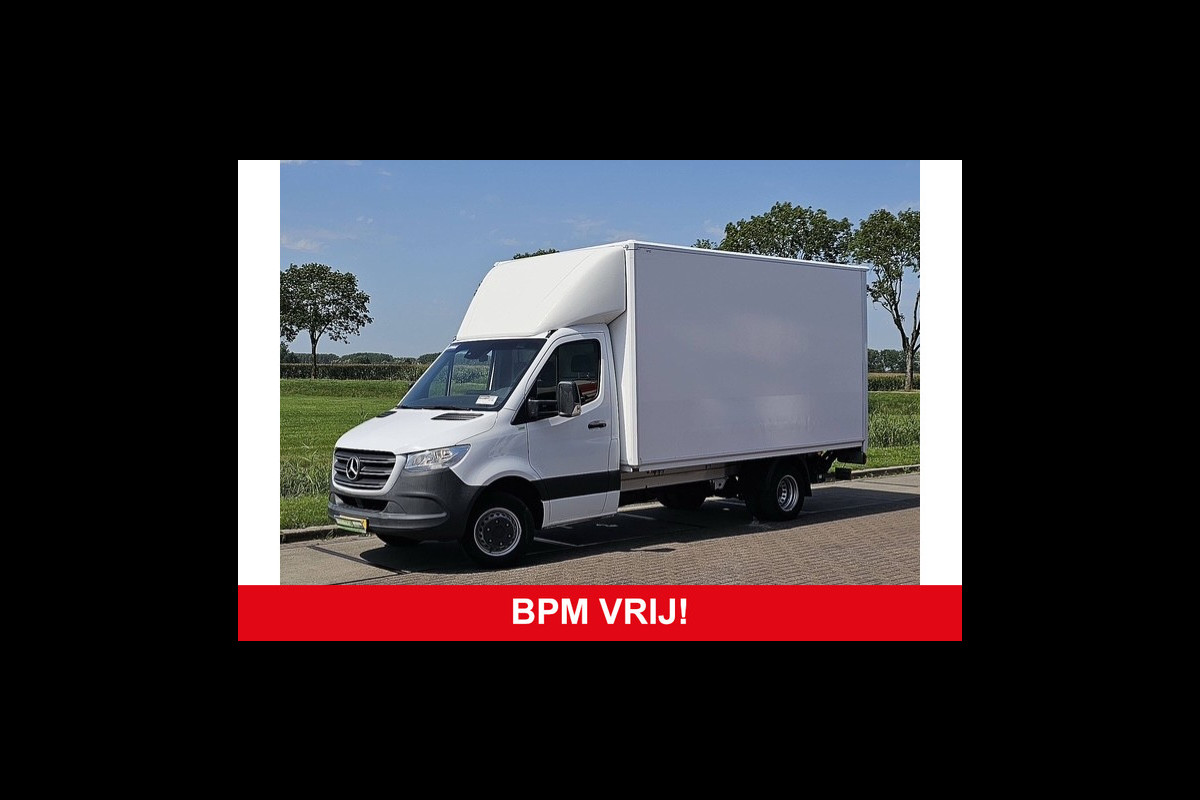 Mercedes-Benz Sprinter 516 CDI Bakwagen Laadklep Mbux 10 Cruise Airco EURO6 Mercedes-Benz Sprinter 516 CDI Bakwagen Laadklep Mbux 10 Cruise Airco EURO6