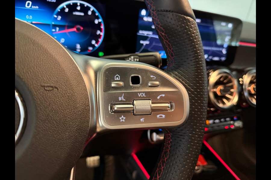 Mercedes-Benz Glb 200 Business Solution AMG STYLING-PANORAMA-MEMORY-NIGHT-MULTIBEAM-COMPLEET