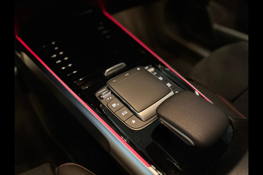 Mercedes-Benz Glb 200 Business Solution AMG STYLING-PANORAMA-MEMORY-NIGHT-MULTIBEAM-COMPLEET