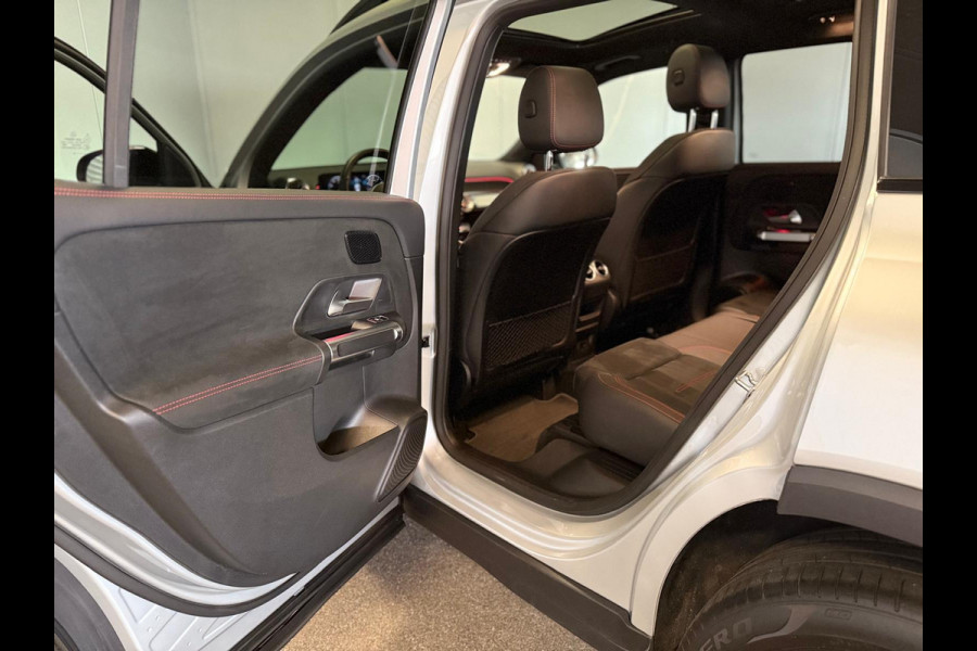 Mercedes-Benz Glb 200 Business Solution AMG STYLING-PANORAMA-MEMORY-NIGHT-MULTIBEAM-COMPLEET