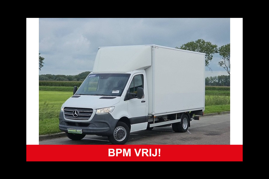 Mercedes-Benz Sprinter 516 Bakwagen Laadklep Mbux 10 Cruise Airco EURO6