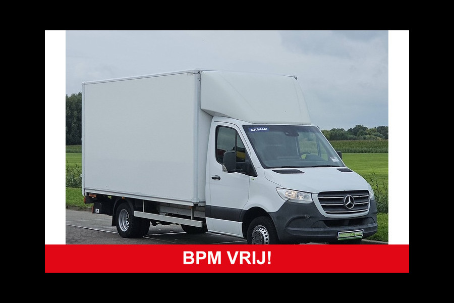 Mercedes-Benz Sprinter 516 Bakwagen Laadklep Mbux 10 Cruise Airco EURO6