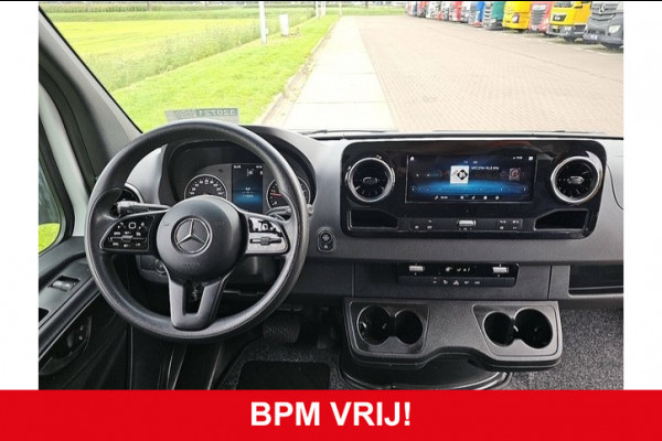 Mercedes-Benz Sprinter 516 Bakwagen Laadklep Mbux 10 Cruise Airco EURO6