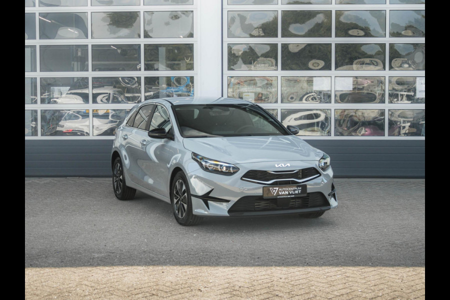 Kia Ceed 1.0 T-GDi MHEV Design Edition | Uit voorraad leverbaar| Camera | Apple Carplay | Adapt. Cruise | Stoel & Stuur Verwarming | Navi | Keyless