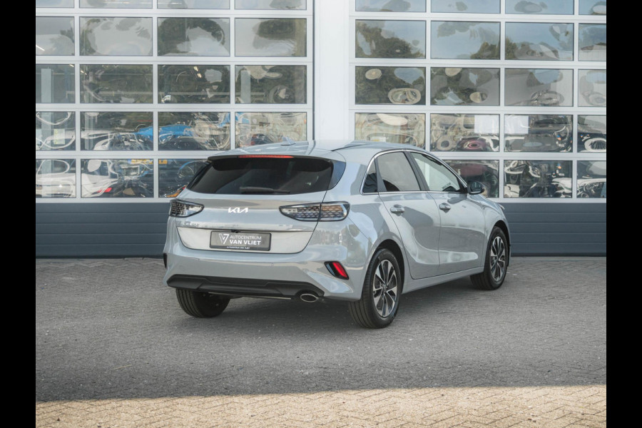 Kia Ceed 1.0 T-GDi MHEV Design Edition | Uit voorraad leverbaar| Camera | Apple Carplay | Adapt. Cruise | Stoel & Stuur Verwarming | Navi | Keyless