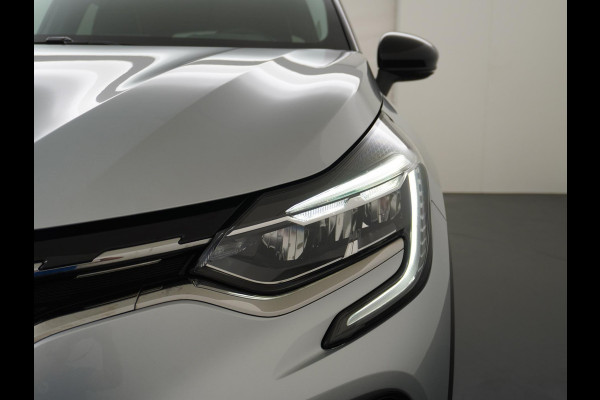 Renault Captur Techno Plug-in Hybride | Camera | Navi | Complete nette auto | Rijklaar met 12 mnd BOVAG garantie