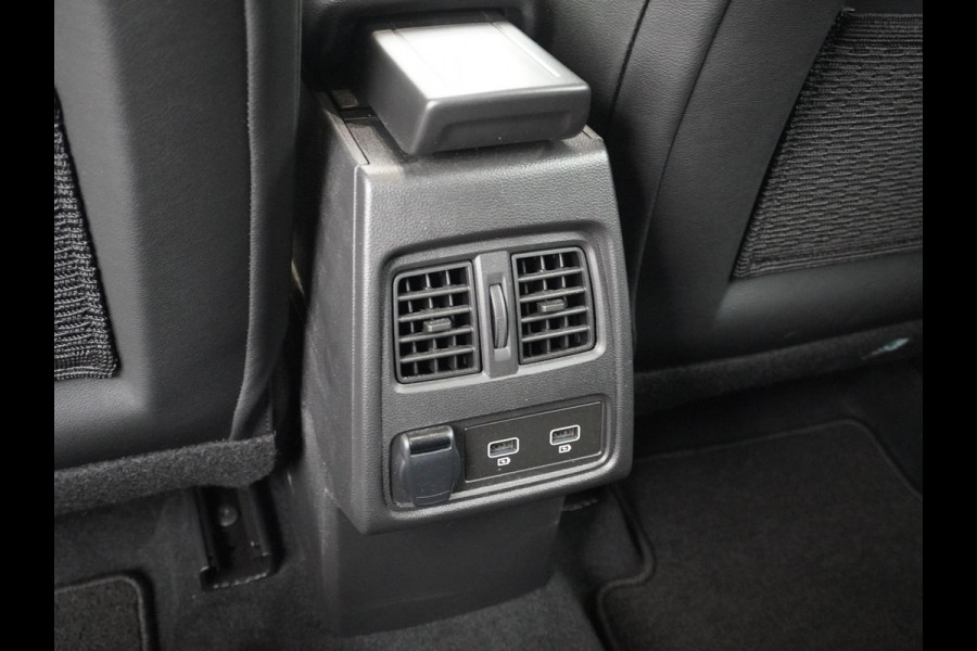 Renault Captur Techno Plug-in Hybride | Camera | Navi | Complete nette auto | Rijklaar met 12 mnd BOVAG garantie