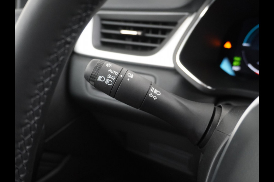 Renault Captur Techno Plug-in Hybride | Camera | Navi | Complete nette auto | Rijklaar met 12 mnd BOVAG garantie