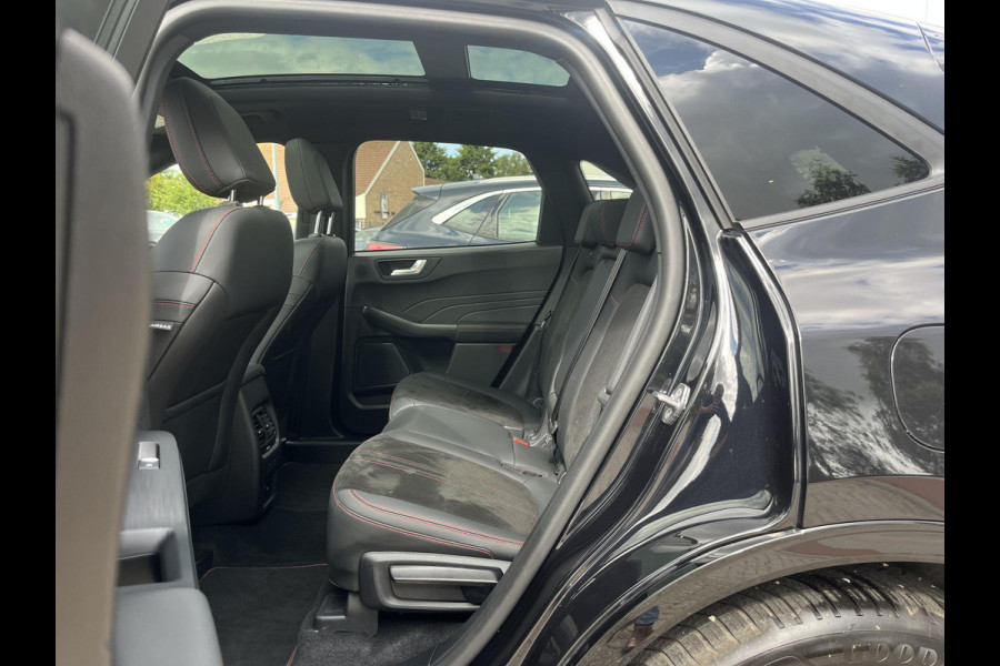 Ford Kuga 2.5 FHEV ST-Line X 190pk | Driver Assistance Pack | Winterpack | Panoramadak | Technology Pack | Geen Stekker nodig | All Season banden