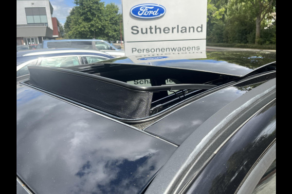 Ford Kuga 2.5 FHEV ST-Line X 190pk | Driver Assistance Pack | Winterpack | Panoramadak | Technology Pack | Geen Stekker nodig | All Season banden