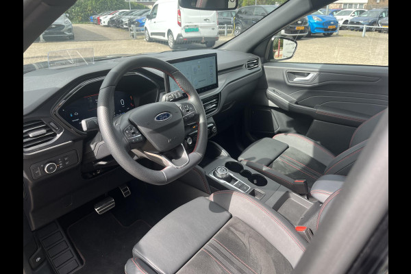 Ford Kuga 2.5 FHEV ST-Line X 190pk | Driver Assistance Pack | Winterpack | Panoramadak | Technology Pack | Geen Stekker nodig | All Season banden