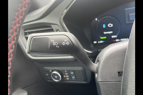 Ford Kuga 2.5 FHEV ST-Line X 190pk | Driver Assistance Pack | Winterpack | Panoramadak | Technology Pack | Geen Stekker nodig | All Season banden