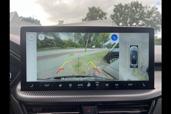 Ford Kuga 2.5 FHEV ST-Line X 190pk | Driver Assistance Pack | Winterpack | Panoramadak | Technology Pack | Geen Stekker nodig | All Season banden