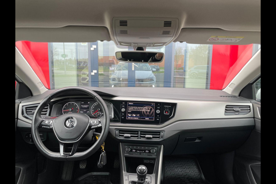 Volkswagen Polo 1.0 TSI Comfortline Business