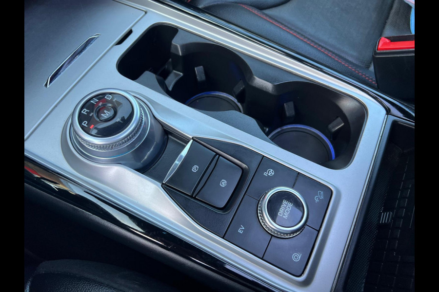 Ford Explorer 3.0 V6 EcoBoost PHEV ST-Line Ford Explorer 3.0 V6 EcoBoost PHEV ST-Line