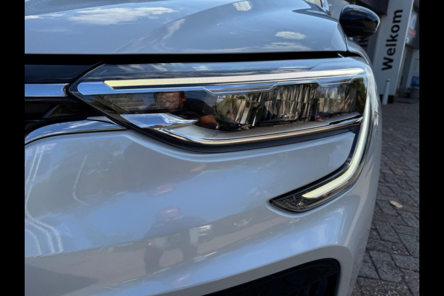 Renault Arkana TCe 140 R.S. line Groot navi / Zwart dak / Metallic / Stoel & stuurwiel verw.