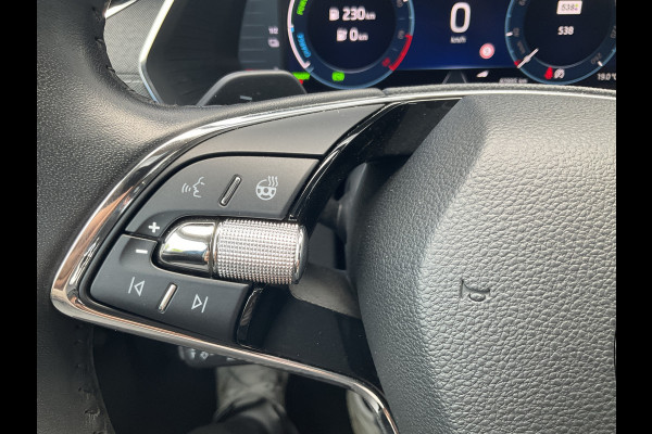 Škoda Octavia Combi 1.4 TSI iV PHEV Business Edition Plus Pano.dak Stoel/Stuur verw.