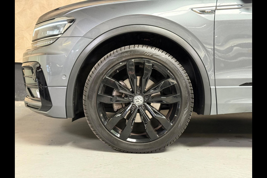 Volkswagen Tiguan Allspace 1.5 TSI Highline Business R 7p. | Trekhaak | ACC | keyless | pano | 20 inch