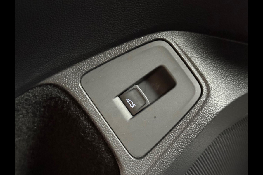 Volkswagen Tiguan Allspace 1.5 TSI Highline Business R 7p. | Trekhaak | ACC | keyless | pano | 20 inch