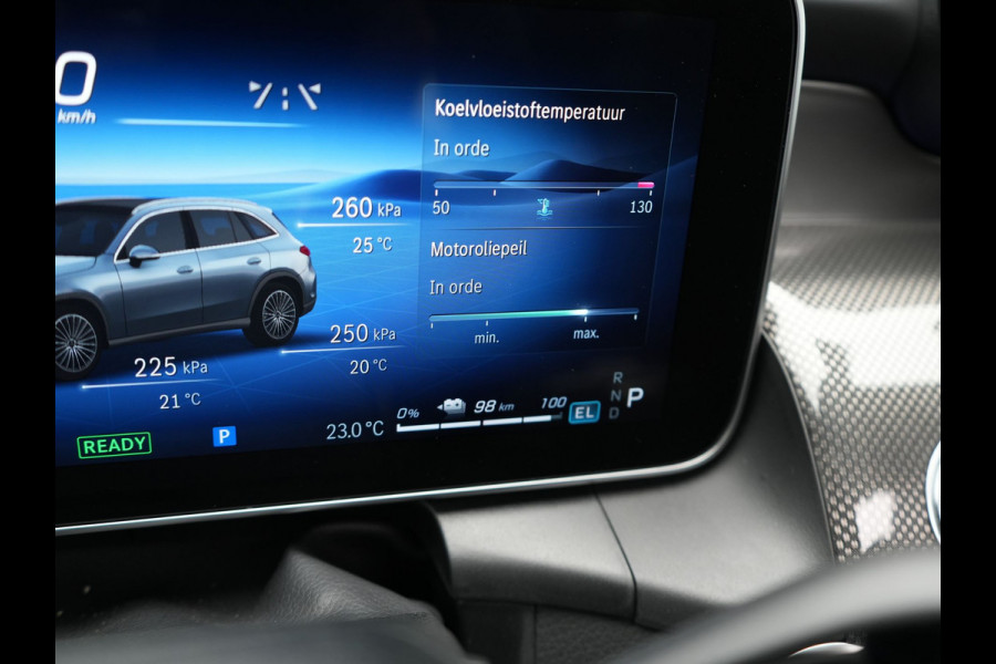 Mercedes-Benz GLC 300e 4MATIC AMG Line Plug In Hybrid 313pk PHEV | Luchtvering | Trekhaak af Fabriek | Panodak | Adaptive Cruise | 4 Wielbesturing | 360 Camera |  Lederen Sportstoelen Massage & Ventilatie |