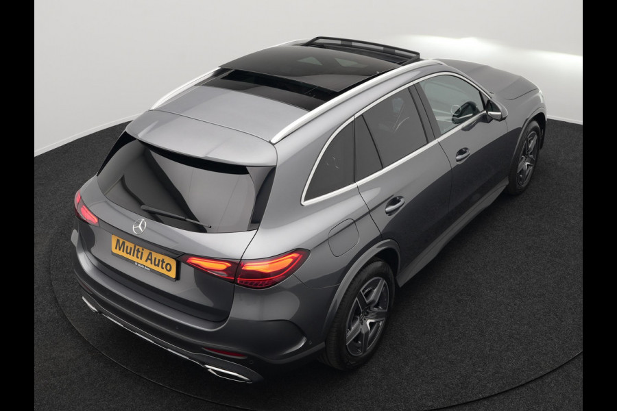 Mercedes-Benz GLC 300e 4MATIC AMG Line Plug In Hybrid 313pk PHEV | Luchtvering | Trekhaak af Fabriek | Panodak | Adaptive Cruise | 4 Wielbesturing | 360 Camera |  Lederen Sportstoelen Massage & Ventilatie |