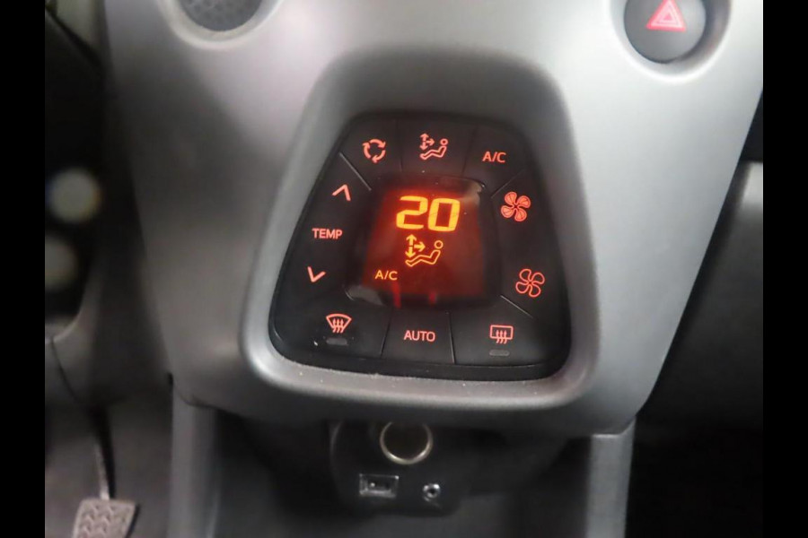 Toyota Aygo 1.0 VVT-i x-joy Airco | ECC Carplay Navi Camera achter Cruise Control 15"LM Velgen