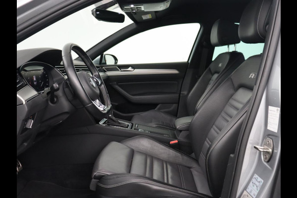 Volkswagen Passat 1.5 TSI R Line | Nappaleder | Stoelverwarming | Trekhaak | LED Plus | Adaptive cruise | Carplay | Virtual Cockpit | Navigatie | Climate control