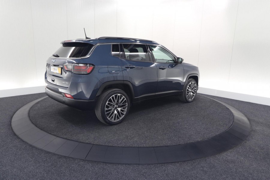 Jeep Compass 4xe 190 Plug-in Hybrid Electric Limited | Elektrisch Panoramadak | Camera | Adaptieve Cruise Control | Apple Carplay | Pack Winter