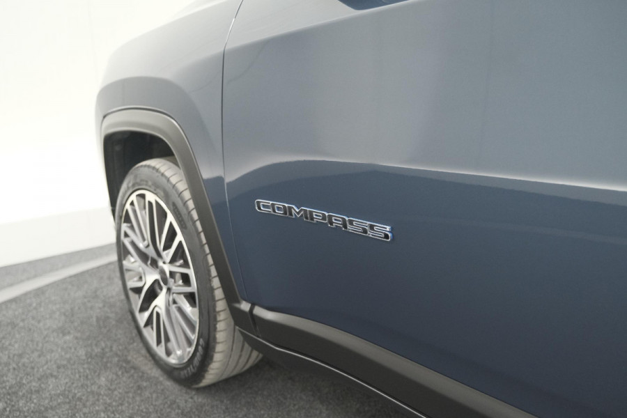 Jeep Compass 4xe 190 Plug-in Hybrid Electric Limited | Elektrisch Panoramadak | Camera | Adaptieve Cruise Control | Apple Carplay | Pack Winter