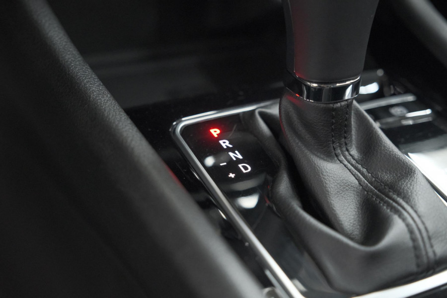 Jeep Compass 4xe 190 Plug-in Hybrid Electric Limited | Elektrisch Panoramadak | Camera | Adaptieve Cruise Control | Apple Carplay | Pack Winter