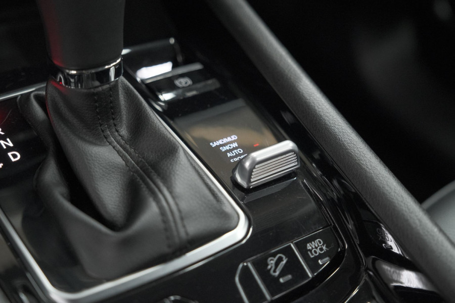 Jeep Compass 4xe 190 Plug-in Hybrid Electric Limited | Elektrisch Panoramadak | Camera | Adaptieve Cruise Control | Apple Carplay | Pack Winter