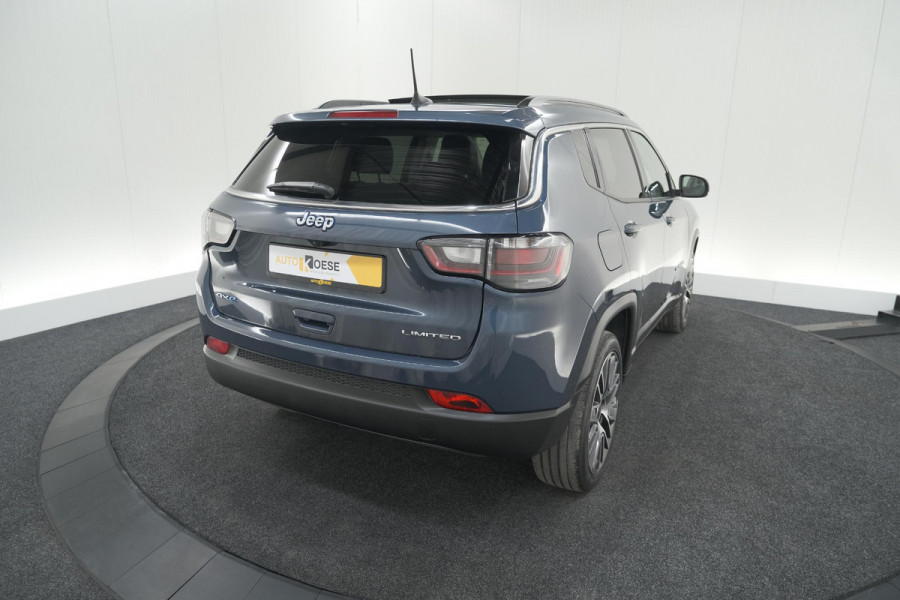 Jeep Compass 4xe 190 Plug-in Hybrid Electric Limited | Elektrisch Panoramadak | Camera | Adaptieve Cruise Control | Apple Carplay | Pack Winter