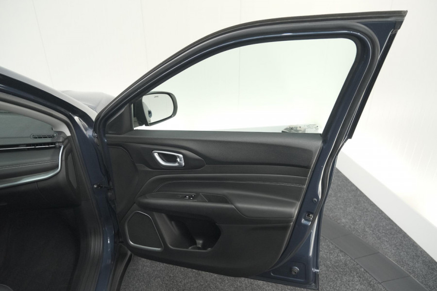 Jeep Compass 4xe 190 Plug-in Hybrid Electric Limited | Elektrisch Panoramadak | Camera | Adaptieve Cruise Control | Apple Carplay | Pack Winter