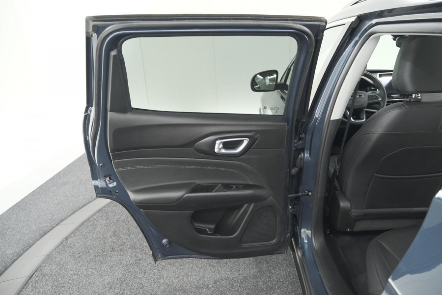 Jeep Compass 4xe 190 Plug-in Hybrid Electric Limited | Elektrisch Panoramadak | Camera | Adaptieve Cruise Control | Apple Carplay | Pack Winter