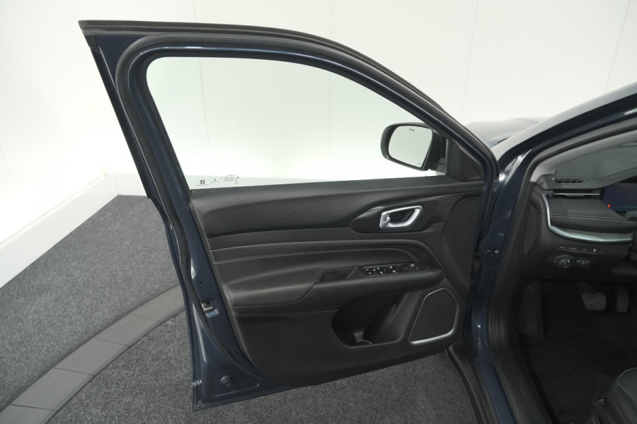 Jeep Compass 4xe 190 Plug-in Hybrid Electric Limited | Elektrisch Panoramadak | Camera | Adaptieve Cruise Control | Apple Carplay | Pack Winter
